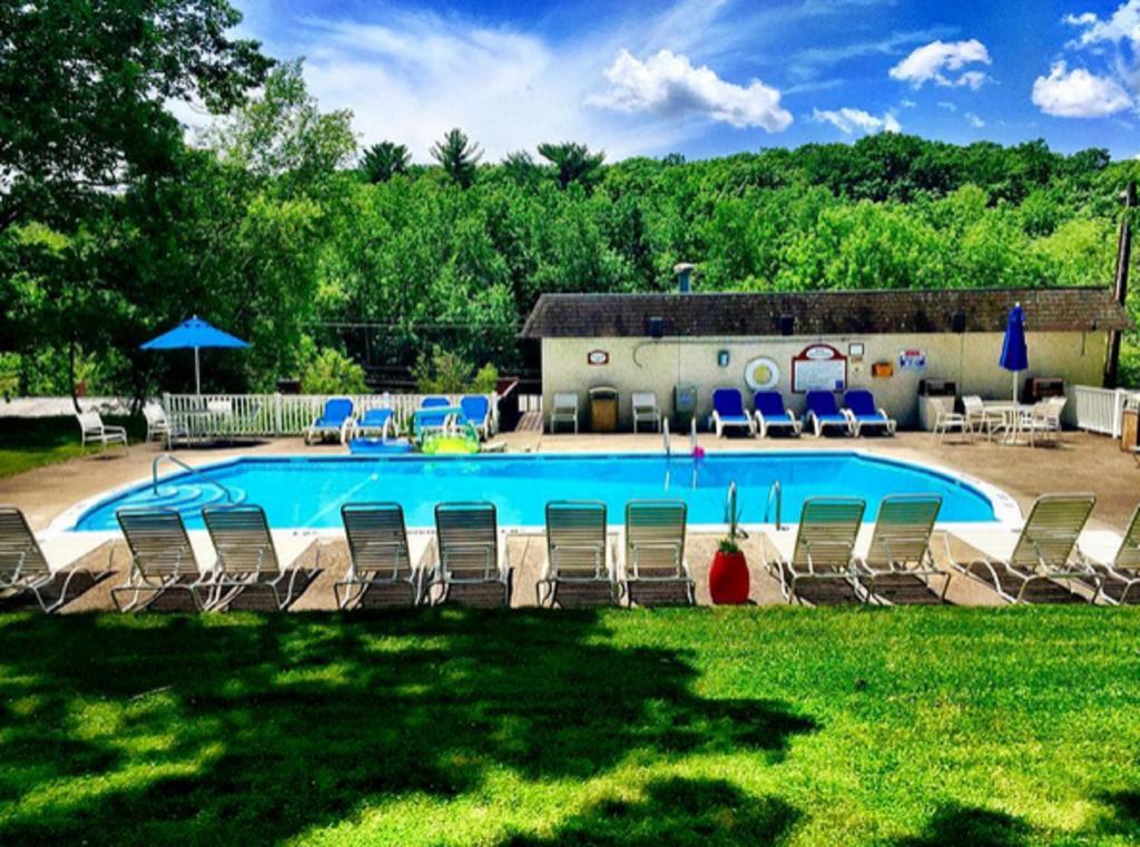 Cove Haven Resort Lakeville Zewnętrze zdjęcie