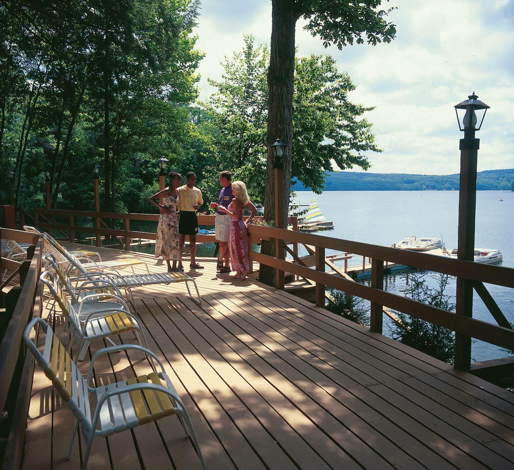 Cove Haven Resort Lakeville Zewnętrze zdjęcie